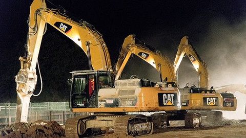 Abriss einer Stahl- und Spannbetonbrücke