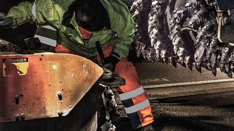 Abriss einer Stahl- und Spannbetonbrücke