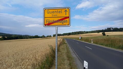 Fuerstenhagen Ortsausgangsschild Richtung Quentel