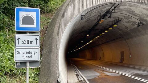 Schürzebergtunnel Eingangsportal des Schürzebergtunnels