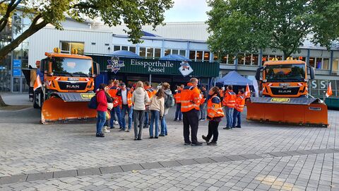Hessen Mobil goes Kassel Huskies 6 Großer Andrang vor der Halle