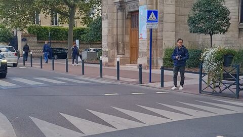 Zebrastreifen mit integrierter Beleuchtung in Saint-Mandé Zebrastreifen mit integrierter Beleuchtung in Saint-Mandé