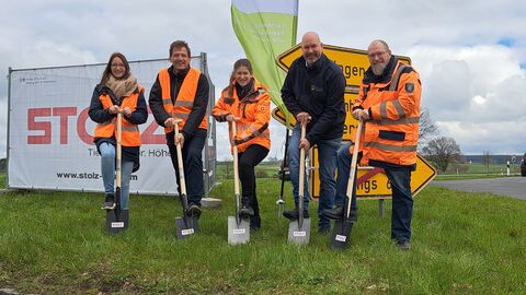 Gruppenfoto Spatenstich an der K 211 Kefenrod-Hitzkirchen