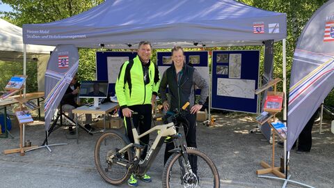 Gute Laune am Stand von Hessen Mobil