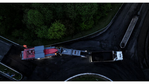 Drohnenaufnahme Nachtbaustelle in Malsberg - Bauarbeiten Kreisel