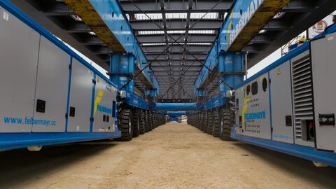 Das Brückenteil aus Stahl