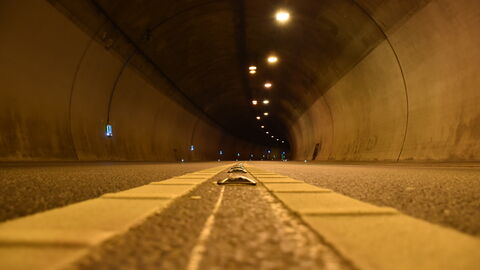 B 37 Wartungsarbeiten im Tunnel Hirschhorn mobil.hessen.de
