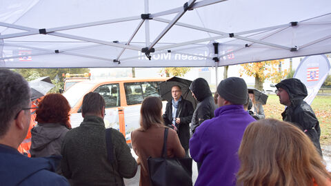 Andras Ranft von Hessen Mobil erklärt die Planung des Projekts OU Eckelshausen