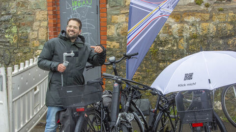 Auch das Hessen Mobil Social-Media Team war beim Pressetermin mit am Start