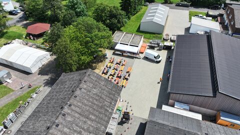 Freisprechungsfeier 2024 - 2 Die Lehrbaustelle der Aus- udn Fortbildungsstätte in Rotenburg/Fulda von oben
