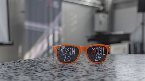 Tag der Ausbildung 2024 - 06 Hessen Mobil-Sonnenbrille