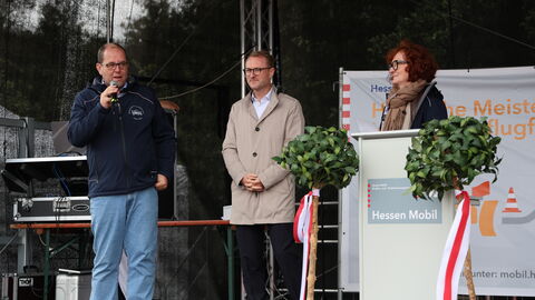 4. Hessische Meisterschaft im Schneepflugfahren Alsfeld 4. Hessische Meisterschaft im Schneepflugfahren Alsfeld