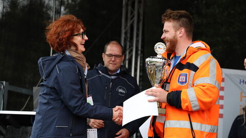 4. Hessische Meisterschaft im Schneepflugfahren Alsfeld 4. Hessische Meisterschaft im Schneepflugfahren Alsfeld