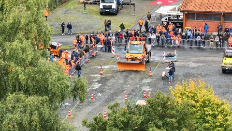 4. Hessische Meisterschaft im Schneepflugfahren Alsfeld 4. Hessische Meisterschaft im Schneepflugfahren Alsfeld