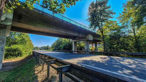 B27 BSA Brücke B27 BSA Brücke