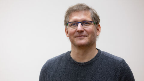 Portraitfoto Stefan Säemann Portraitfoto Stefan Säemann