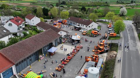 Frühlingsfest auf der Straßenmeisterei Hofheim Frühlingsfest auf der Straßenmeisterei Hofheim