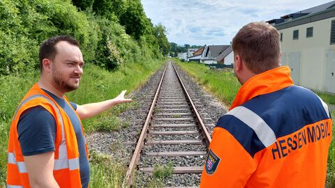 Aktuelle Projekte schauen wir uns vor Ort an, hier die Lumdatalbahn nördlich von Gießen. Aktuelle Projekte schauen wir uns vor Ort an, hier die Lumdatalbahn nördlich von Gießen.