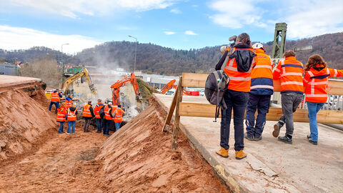 Brückenabbruch L 3089 Marburg-Nord Brückenabbruch L 3089 Marburg-Nord