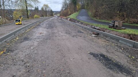 L 3818 Arbeiten am Neubau des Radweges 