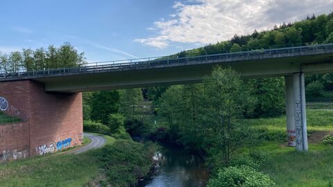 Talbrücke B45 bei Bad König-Zell Talbrücke B45 bei Bad König-Zell