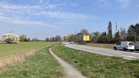Radweg an der B44 bei Mörfelden-Walldorf