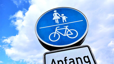 Symbolbild Radweg Anfang